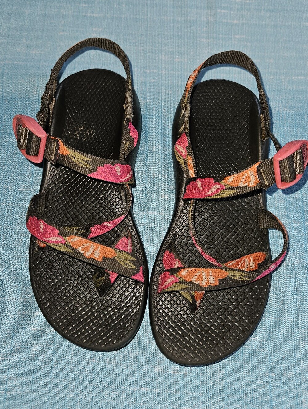 CHACO WOMEN'S Z2 CLASSIC FLORAL SANDAL Size 8